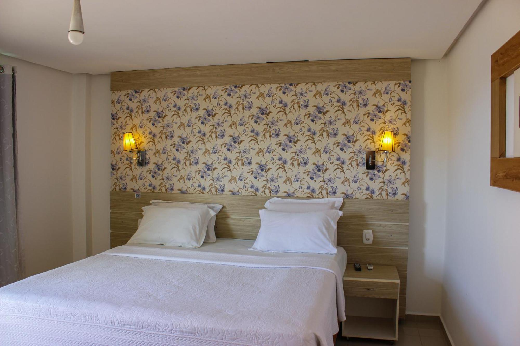 Hotel Chapada *